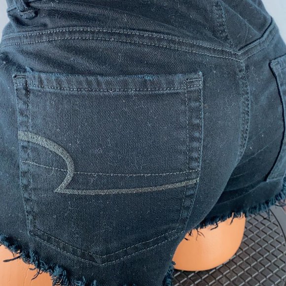 American Eagle Hi Rise Festival Shorts 2 - Picture 5 of 11